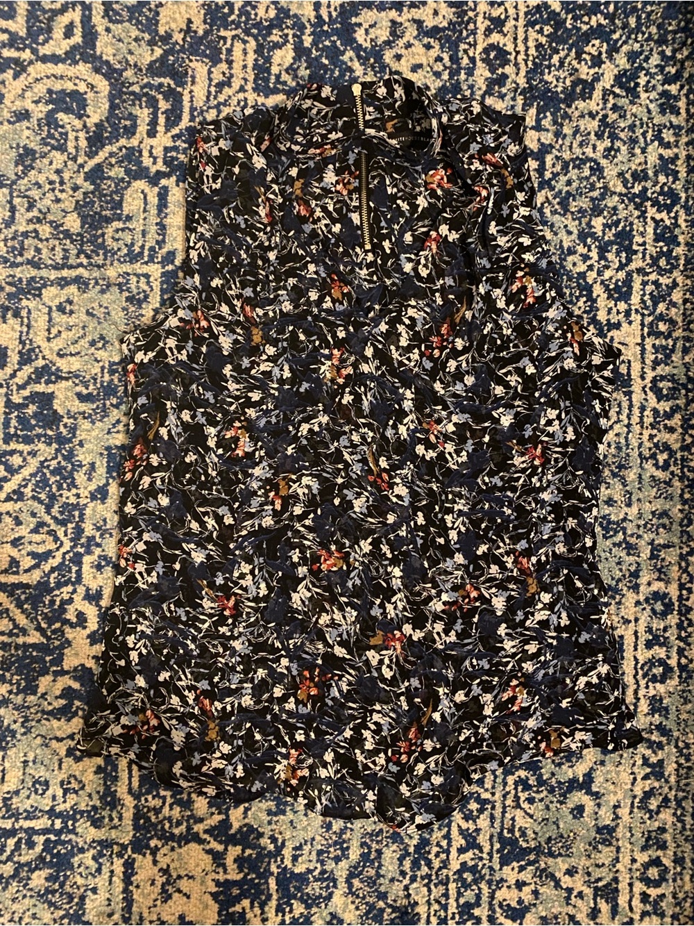 White House Black Market Navy Floral Shirt